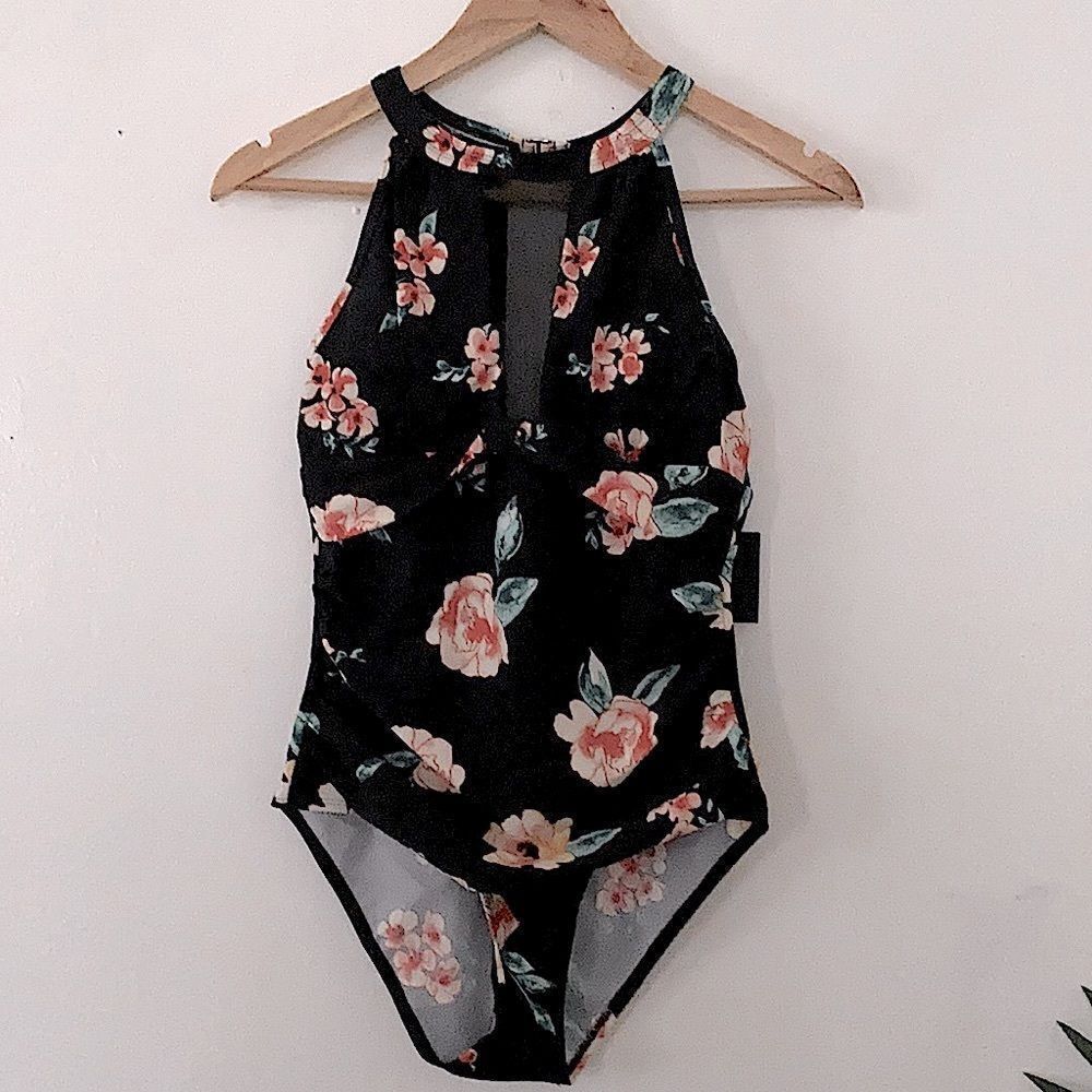 Dixperfect swimsuit NWT   